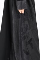 عباية كريب كلوش تطريز اسود