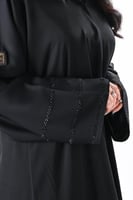 عباية ربع كلوش بفصوص على الكم