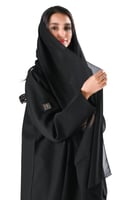 عباية كريب بتطريز اسود