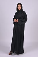 عباية بلاك بيري بتطريز أسود على الاكمام