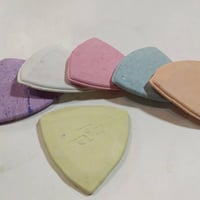 طباشير خياطه ملونة العلبه 10 حبه