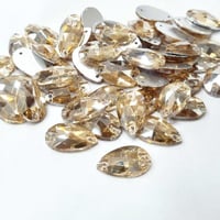 فصوص كريستال شكل دمعه مقاس 18×11 ملم