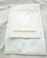 اكياس هدايا ساتان 21×26 سم