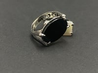 كتابة على الخاتم بالليزر