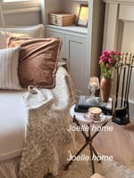 طاولة خدمة ، رخام ابيض ، ارتفاع 50 سم ، قطر 35 سم