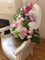 كرسي بتصميم جميل ، راتان ، خشب زان