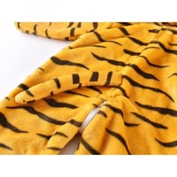 جمبسوت بأكمام طويلة نمر