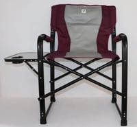 كرسي تنفيذي فاخر مع طاولة جانبية