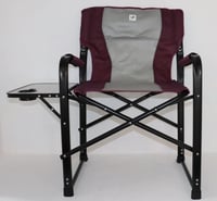 كرسي تنفيذي فاخر مع طاولة جانبية