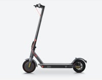 سكوتر كهربائي ذكي بسرعة قصوى 30 كم/ساعة ومسافة 65...