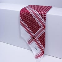 شماغ كارتير احمر