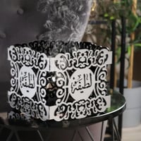 مبخرة زخارف فضي