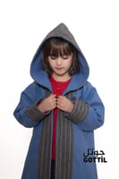 فروة اطفال أزرق بوشاح