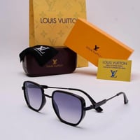 نظاره لويس فيتون