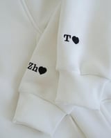 هودي القلب بحروف مخصصة طباعة