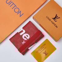 بوك لويس فيتون