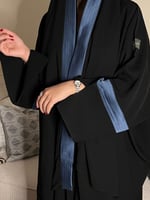 كريب ملكي حرير مقلم