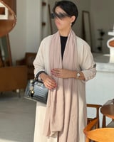 قماش كريب بطابع رسمي