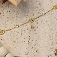 اسوارة ذهبية