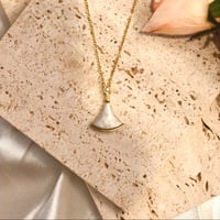 سلسال BLV ابيض