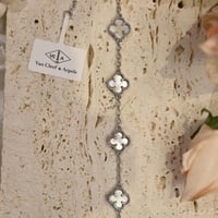 اسوارة VC ميني فضي