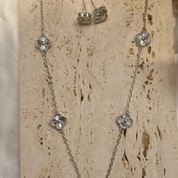 سلسال وحلق فضي VC