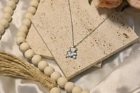 سلسال الـBear ابيض (فضي)