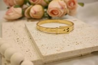 اسوارة ذهبية C