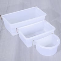 معلف طيور بلاستك