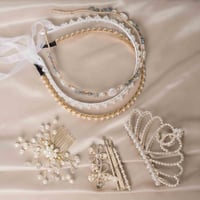 مجموعة أكسسوارات الشعر مرصعه باللؤلؤ و الكريستال ا...