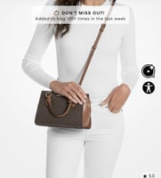 حقيبة مايكل كورس