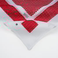 شماغ هاشتاق الأحمر