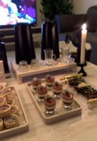 صينية تقديم حامل اكسسوارات وعطور رخام