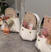 توزيعات العيد حقيبه ( السعر للحبه )