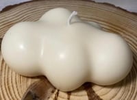 شمعة الغيمه كبيره