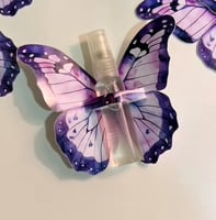 عيدية الفراشه بالاسم مع تعبئه 12