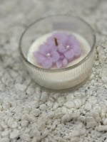 شمعه بقالب زجاج صغيره