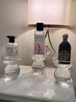 استاند عطور العدد3