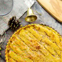 صينية تارت دائرية ذات ثقوب 24 سم