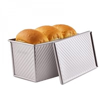صينية خبز التوست مخططة مع غطاء 1000 جرام
