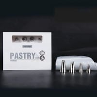 مجموعة قمع تزيين الكيك والحلويات مع 4 رؤوس