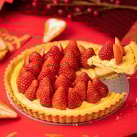 صينية تارت دائرية ذات ثقوب 24 سم