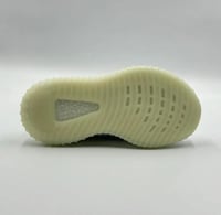 شوز ييزي ٣٥٠ اطفال - KIDS Yeezi 350