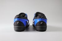 حذاء أطفال asics