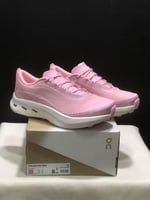 On Running Cloudsurfr Max 2