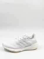 حذاء Adidas UltraBoost 22