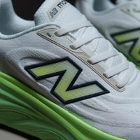 New Balance Fresh Foam V6