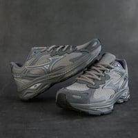 حذاء ميزونو – Mizuno
