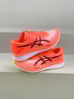 حذاء ASICS Magic Speed