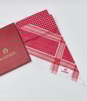 شماغ AIGNER الفاخر